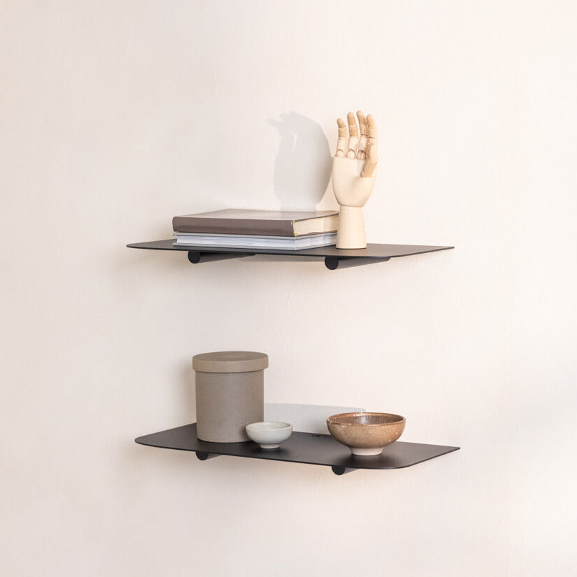 Estantería de pared metálica Kyoto – repisa flotante minimalista