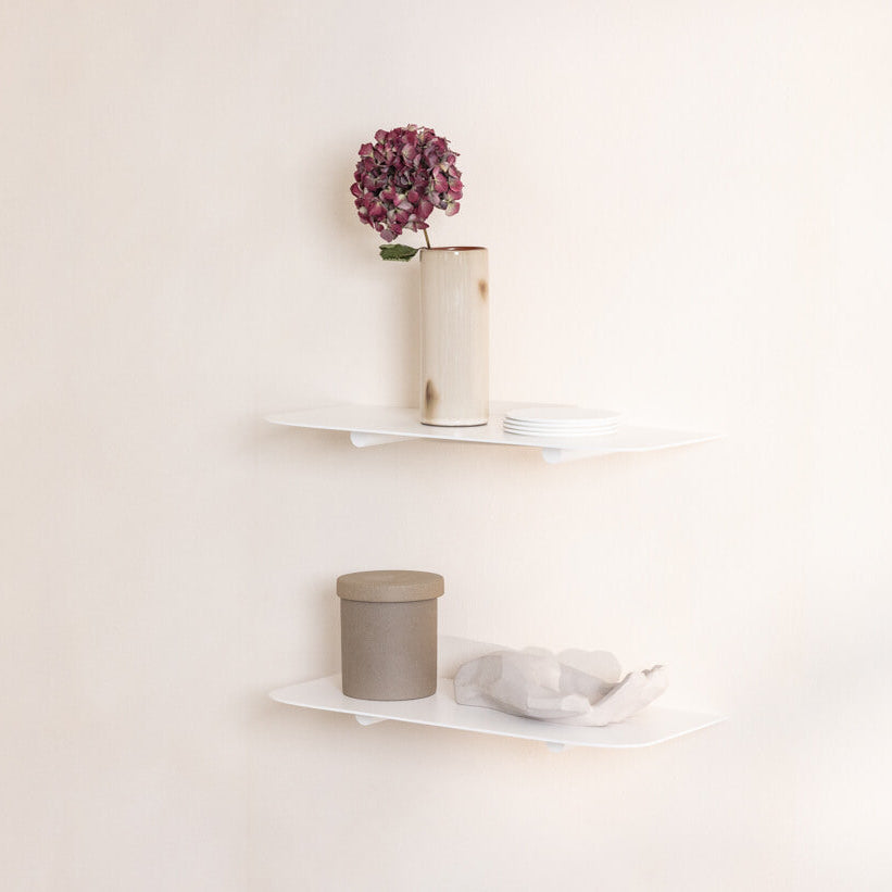 Estantería de pared metálica Kyoto – repisa flotante minimalista